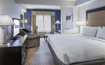 Photo 3 - Holiday Inn Express Hotel and Suites Laurel by IHG