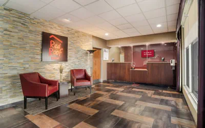Photo 3 - Red Roof Inn Baltimore South - Glen Burnie