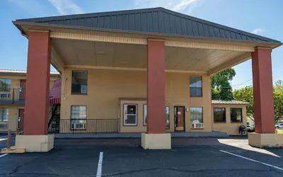 Diamond Inn Forrest City I-40