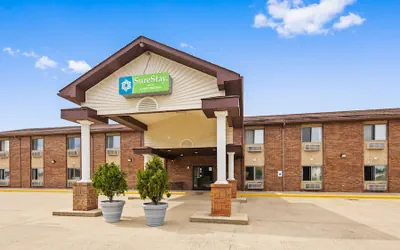 Photo 2 - SureStay Hotel by Best Western Greenville