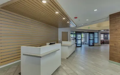 Photo 3 - DoubleTree by Hilton Phoenix Chandler