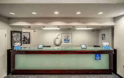Photo 4 - Studio 6 Suites Lawndale, CA – South Bay
