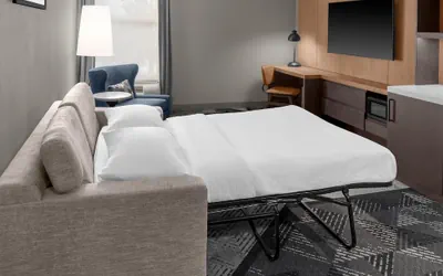 DoubleTree by Hilton Dayton Fairborn
