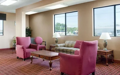 Photo 5 - Econo Lodge Greenville