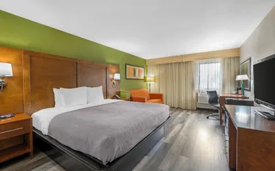 Photo 5 - Quality Inn & Suites Goshen