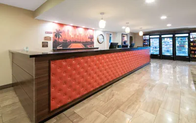 Photo 3 - Ramada by Wyndham Burbank Airport