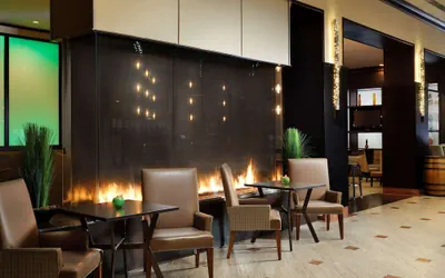Photo 4 - Hilton Rosemont Chicago O'Hare
