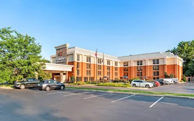 Photo 2 - Comfort Inn & Suites Newark - Wilmington