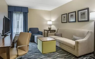 Photo 5 - Comfort Inn & Suites Newark - Wilmington