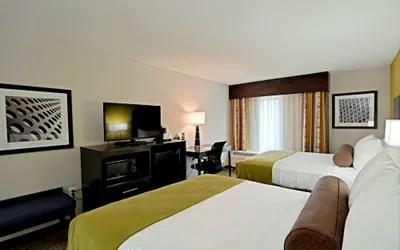 Photo 5 - Best Western Plus Hanes Mall Hotel