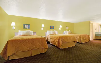 Photo 3 - White Rock Inn