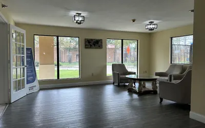 Photo 5 - Rodeway Inn & Suites Highway 290 Northwest