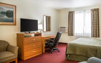 Photo 4 - Hudson Inn & Suites