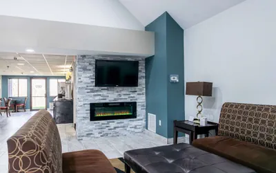 Photo 3 - Quality Inn Carrollton