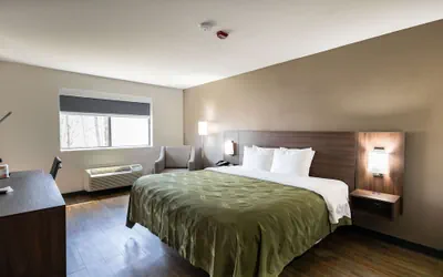 Photo 4 - Quality Inn Carrollton