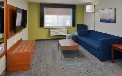 Photo 4 - Holiday Inn Express Farmington - Bloomfield by IHG