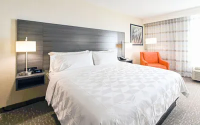 Photo 3 - Holiday Inn Charlottesville-Univ Area by IHG