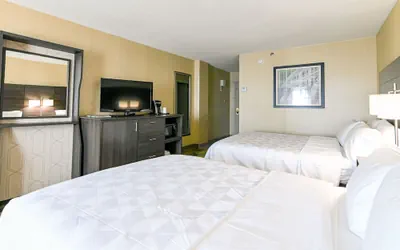 Photo 4 - Holiday Inn Charlottesville-Univ Area by IHG