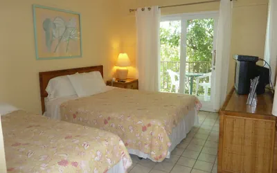 Photo 5 - Galleon House Hotel