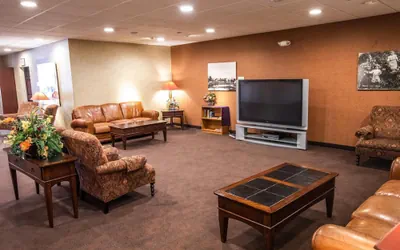 Photo 4 - Sophie Station Suites