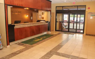 Quality Inn Buffalo Airport