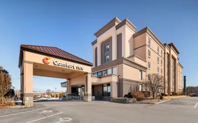 Comfort Inn Manchester Airport