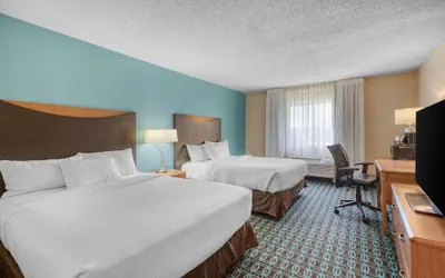 Photo 5 - SureStay by Best Western Mount Pleasant Racine