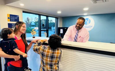 Photo 2 - HomeLodge