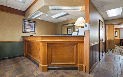 Photo 4 - Rodeway Inn McPherson East
