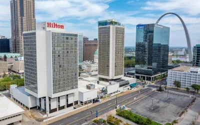 Photo 2 - Hilton St. Louis at the Ballpark