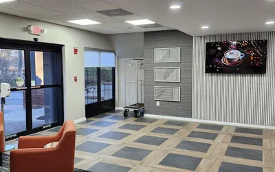 Photo 3 - Quality Inn Richmond North