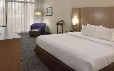 Photo 5 - Crowne Plaza Cleveland Airport by IHG