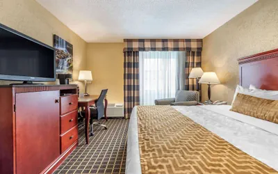 Photo 5 - Best Western Plus Bridgeport Inn