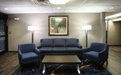 Photo 4 - Hampton Inn Beckley