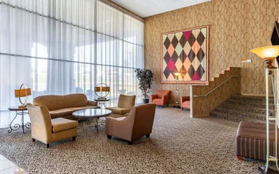Photo 4 - Quality Inn & Suites - Greensboro-High Point