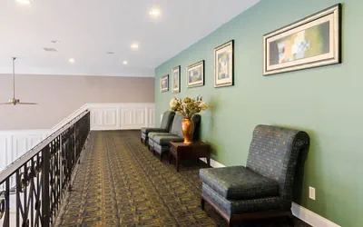 Photo 3 - Rodeway Inn & Suites Williamsburg Central