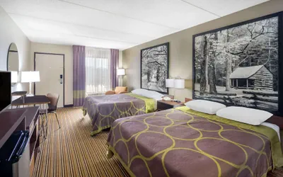 Photo 5 - Super 8 by Wyndham Knoxville North/Powell