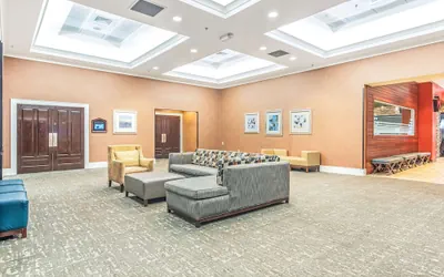Photo 2 - DoubleTree by Hilton Columbus