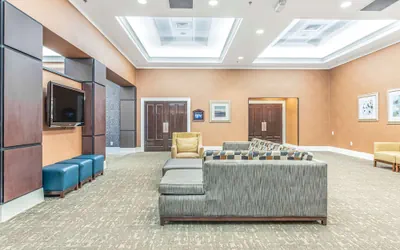 Photo 5 - DoubleTree by Hilton Columbus