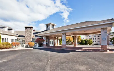 Photo 2 - Holiday Inn Express St. Ignace-Lake Front by IHG