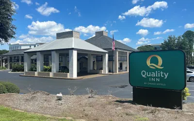 Photo 2 - Quality Inn Mt. Pleasant - Charleston