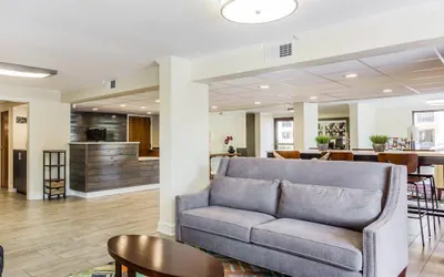 Photo 4 - Quality Inn Mt. Pleasant - Charleston