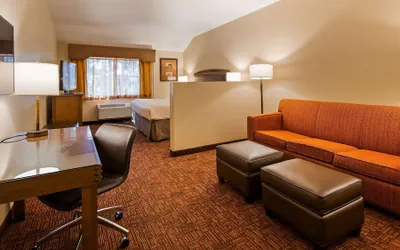 Photo 2 - Best Western Plus Inn Of Williams