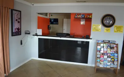 Photo 2 - Hill Country Inn & Suites