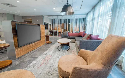 Photo 4 - Courtyard by Marriott Toledo West