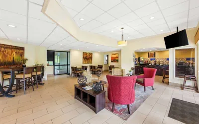 Photo 4 - Best Western Dayton