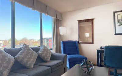 Photo 5 - Holiday Inn South Plainfield-Piscataway by IHG
