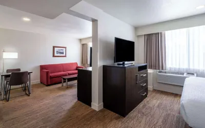 Photo 2 - Best Western Pony Soldier Inn & Suites