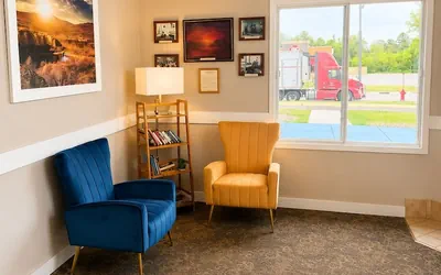 Photo 5 - Days Inn by Wyndham Hinckley