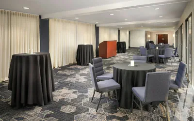 Photo 5 - Courtyard by Marriott Hartford Cromwell